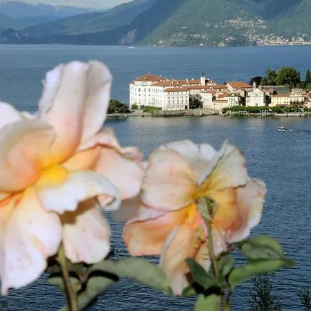 Gaia Villa *