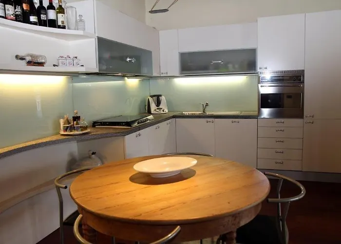 Gaia Villa *